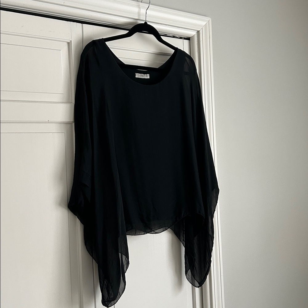 Cobblestone Martina Silk Top - Picture 5 of 6